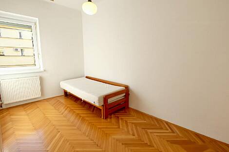 Квартира с тремя комнатами в районе Бежиград: 4