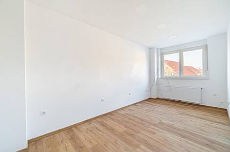 Трехкомнатная квартира в Ново Бизовике: 5