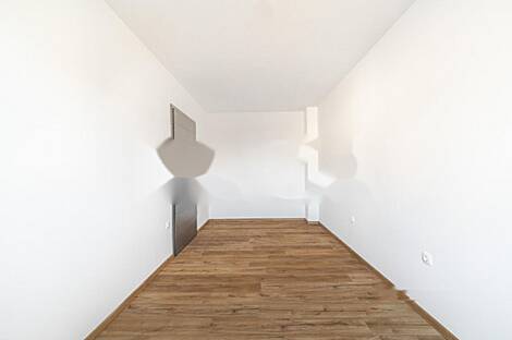 Трехкомнатная квартира в Ново Бизовике: 6