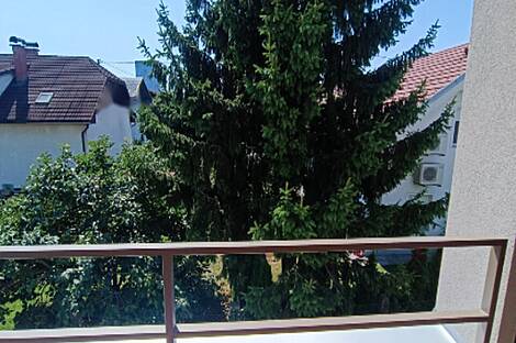 Квартира с четырьмя комнатами: 17