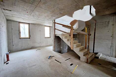 Дом в Виче с террасой: 2