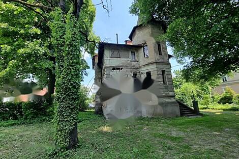 Здание, расположенное в центре Любляны: 3