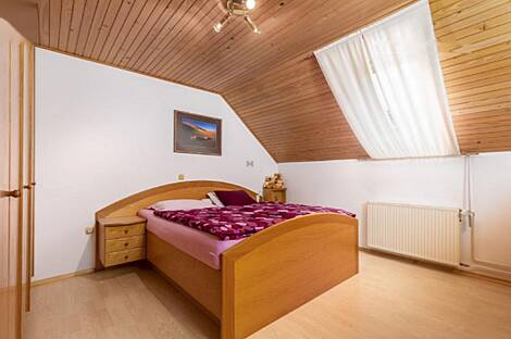 Дом на пересечении набережной Петковша и Трубаревой улицы: 15