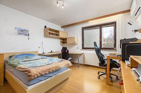 Дом на пересечении набережной Петковша и Трубаревой улицы: 19