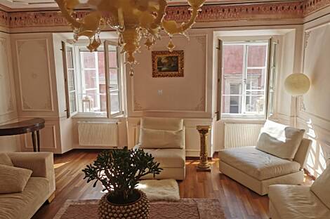 Четырехкомнатная квартира в центре Любляны.: 4