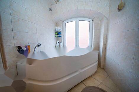 Квартира с тремя комнатами в центре города: 7