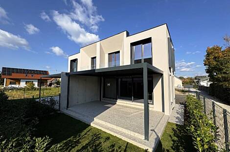 Дом в два этажа Новая Рудник: 3