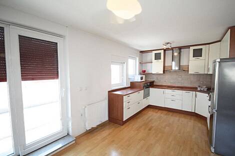 Многокомнатная квартира, расположенная в Мосте: 7