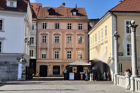 Дом, 3-комнатная Центр: 1