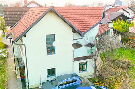 Жилище, Любляна Моше: 13