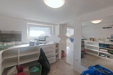 Здание с террасой Брод: 9