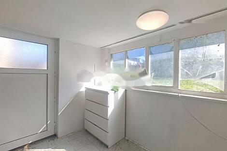 Здание с террасой Брод: 10