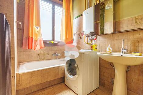 Трехкомнатная квартира с половиной комнаты в центре Любляны.: 11