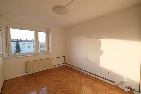 Трёхкомнатная квартира в Любляне, район Бежиград: 4