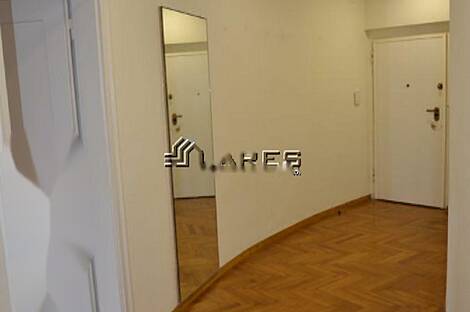 Трехкомнатная квартира в центре: 16