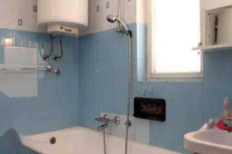 Дом, Прочее ЛУ́ЦИЯ: 18