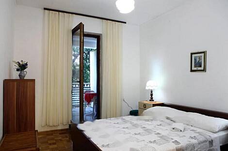 Дом, Прочее ЛУ́ЦИЯ: 19