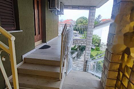 Дом, Прочее ЛУ́ЦИЯ: 28