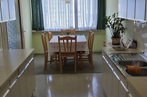 Жилье на Линхартовой Сесте: 12