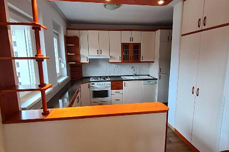 Квартира с тремя комнатами в центральной части города: 11