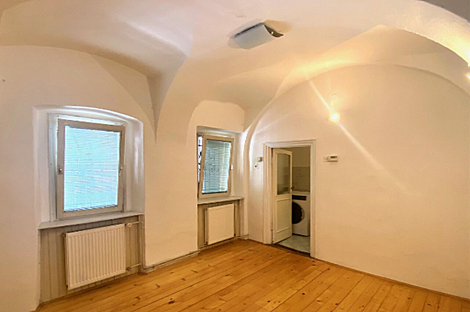 Квартира с четырьмя комнатами в Старой Любляне.: 6