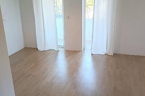 Квартира с двумя комнатами вблизи центра: 9