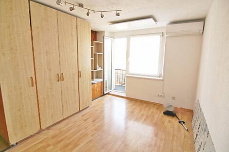 Однокомнатная квартира в районе Новое Поле: 3