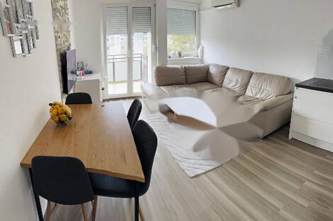 Квартира из трех комнат Вич: 2