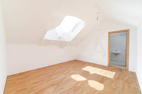 Дом на две семьи в Новом Ежица: 4