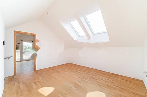 Дом на две семьи в Новом Ежица: 5