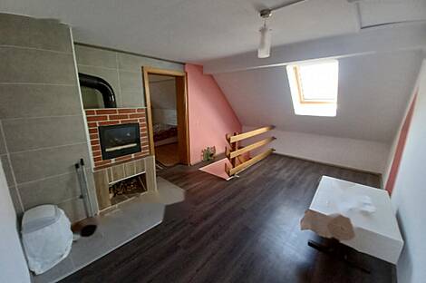 Дом и хозяйство Камник, район Трояне: 6