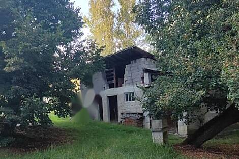 Дом, Бисельско: 9