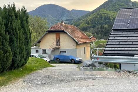 Дом в Забуковице: 1