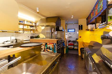 Дом коммерческого назначения в центральной части: 12