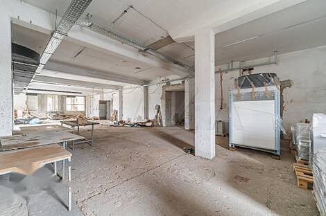 Офисное здание, хранилище: 15