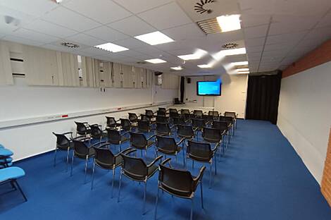 Офис в Стегне: 14