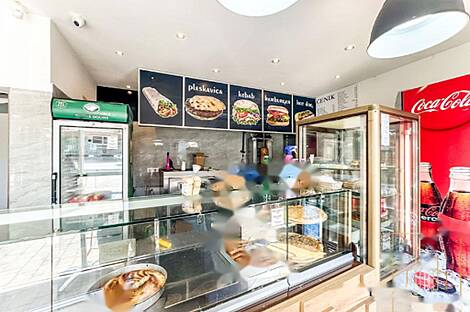 Дом под коммерческую деятельность в Тачене: 2