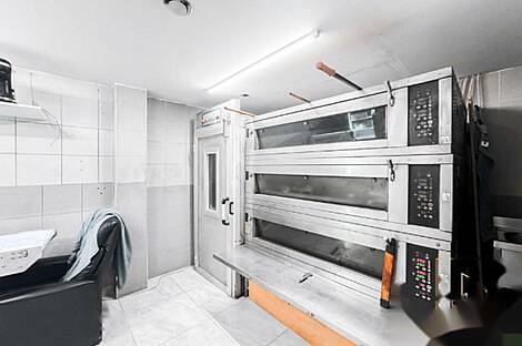 Дом под коммерческую деятельность в Тачене: 3