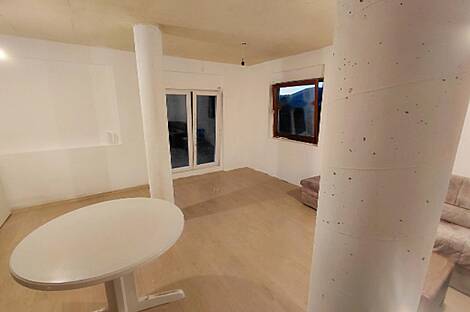 Жилище, Сеенице, Велика Лока Трбне: 7