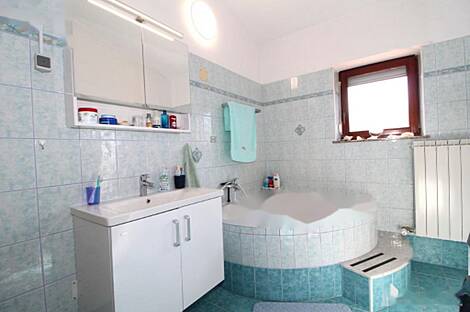 Дом, Малиа: 25