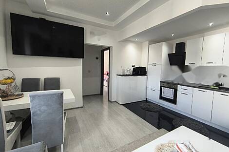 Апартаменты 3.5 комнаты в Ново Вевче: 3