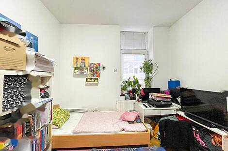 Квартира в доме из трех комнат, известная как Шишка: 12