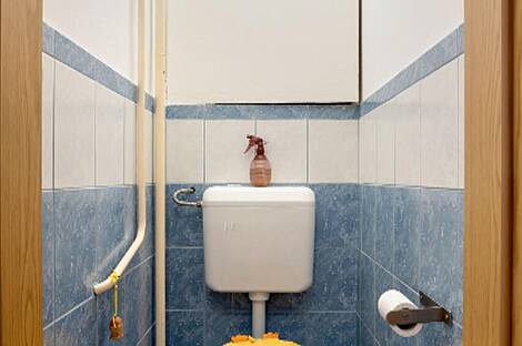 На Зупанчичевой Яме расположена 2-комнатная квартира.: 7