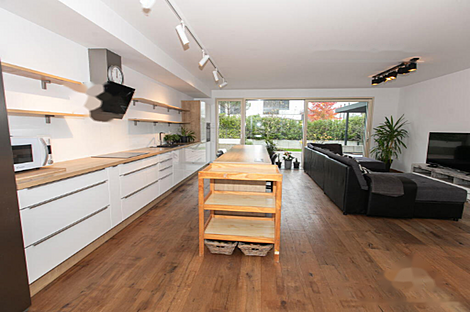 Дом, 5+ комнат, Троново: 3