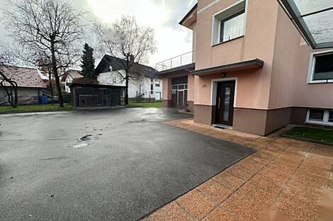 Изба на Ежице: 9