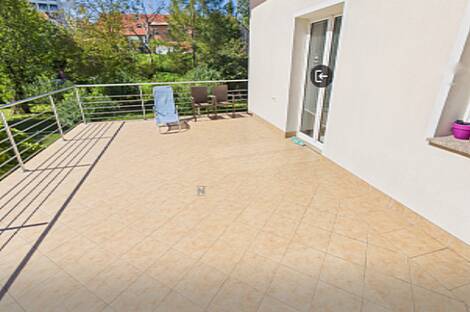 Изба на Ежице: 18