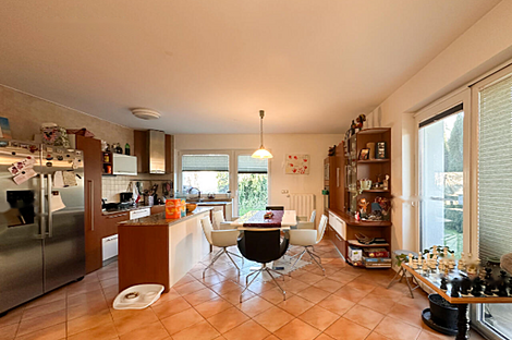 Дом, расположенный в Мосте, Любляна.: 10