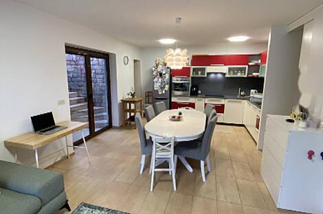 Жилище Паречаг: 9