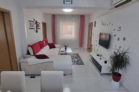 Квартира с тремя комнатами в Бертоках: 4