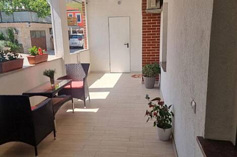 Квартира с тремя комнатами в Бертоках: 22